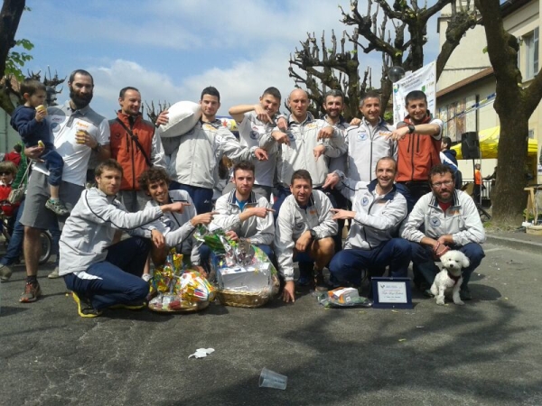 Foto di gruppo dei Falchi alla Monte Barro Running