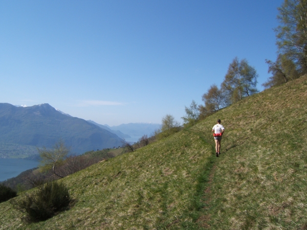 Verso Tabbiadello, sent. 4 VML (foto Riccardo)