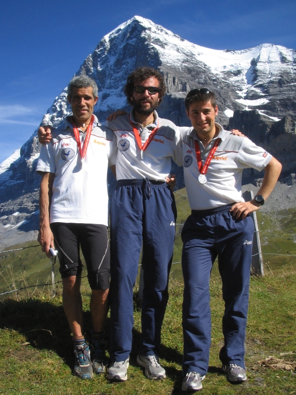 Gessy, Luca e Ricky con alle spalle la Parete Nord dell’Eiger