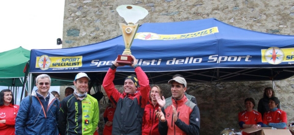 Premiazioni maschili (foto SportdiMontagna.com)